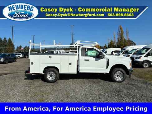 New 2026 Ford F250 XL w/ XL Chrome Package AWD/4WD image 4