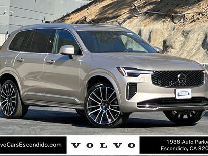 New 2026 Volvo XC90 B5 Plus