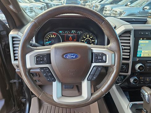 Used 2018 Ford F150 King Ranch w/ Equipment Group 601A Luxury AWD/4WD image 19