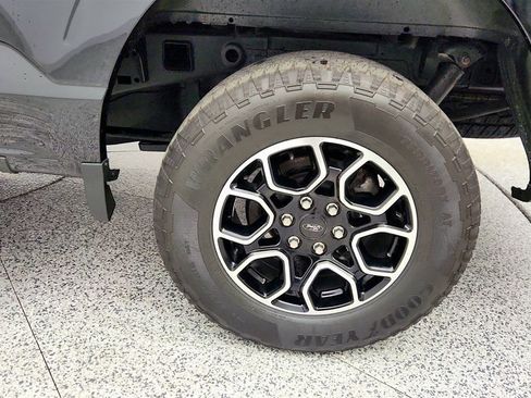 Used 2021 Ford F150 XLT w/ Equipment Group 302A High image 9