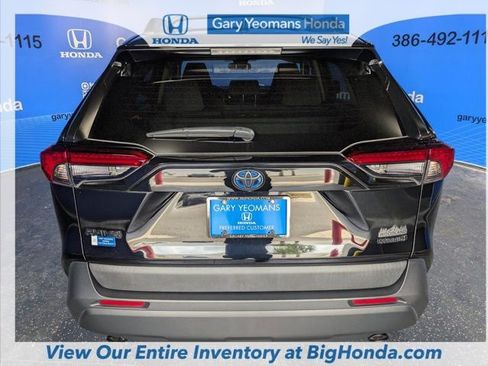 Used 2024 Toyota RAV4 AWD Hybrid image 7