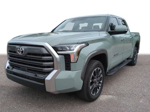 Used 2025 Toyota Tundra Limited AWD/4WD image 1