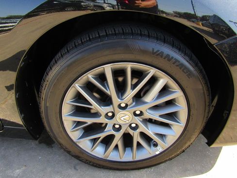 Used 2018 Lexus ES 350 w/ Premier Package FWD image 7
