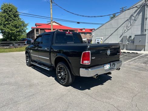 Used 2016 RAM 1500 Laramie w/ Convenience Group AWD/4WD image 4