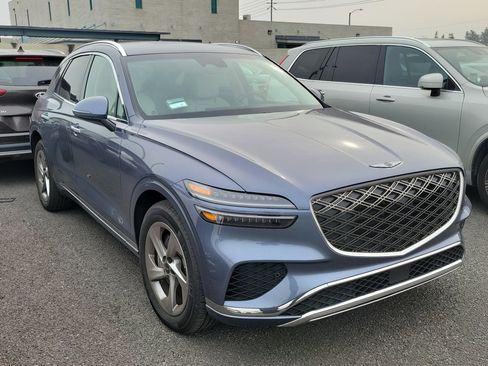 Certified 2026 Genesis GV70 2.5T image 3