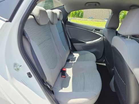Used 2015 Hyundai Accent GLS FWD image 14