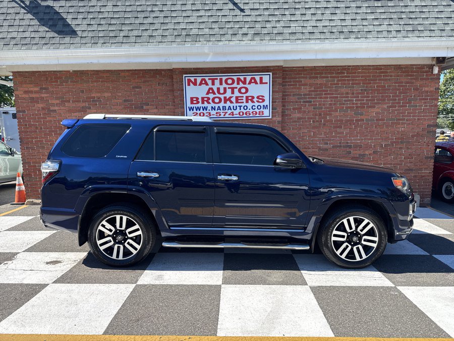 Used 2015 Toyota 4Runner Limited AWD/4WD image 2
