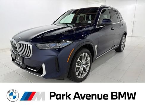 Used 2024 BMW X5 xDrive40i w/ Premium Package AWD/4WD image 1