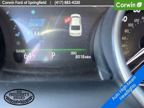 Used 2024 Toyota Camry XLE w/ Navigation Package FWD image 9