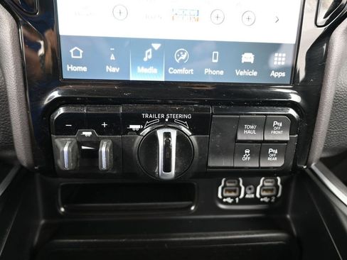 Used 2022 RAM 1500 Big Horn image 26