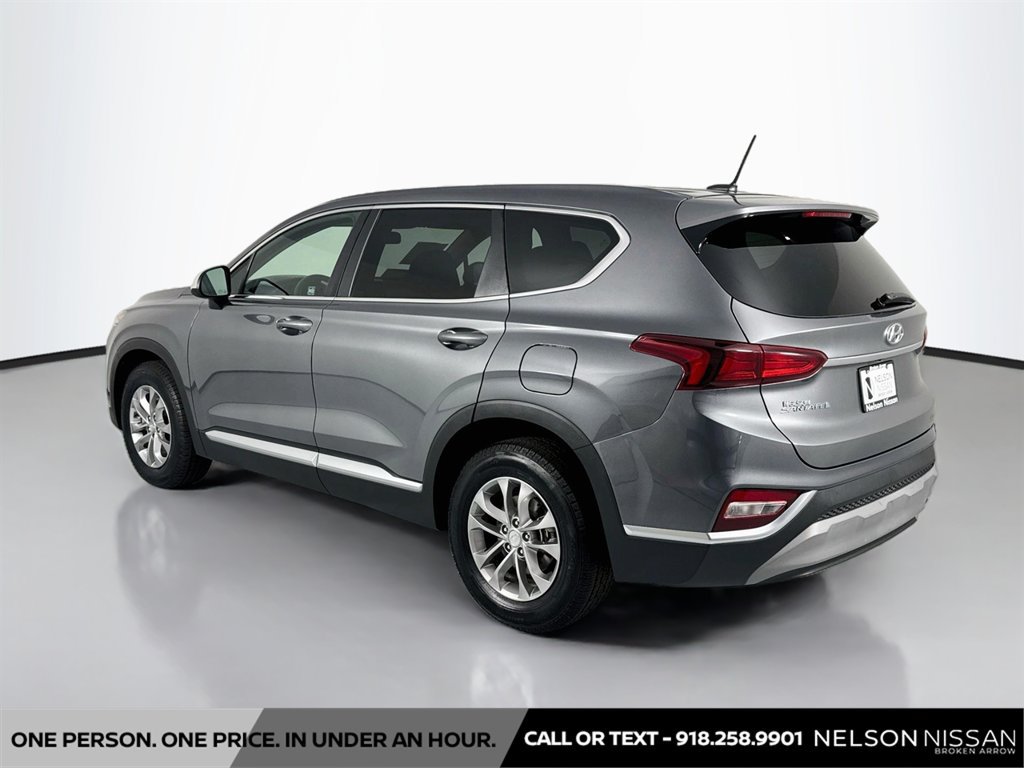 Used 2019 Hyundai Santa Fe SE FWD image 7