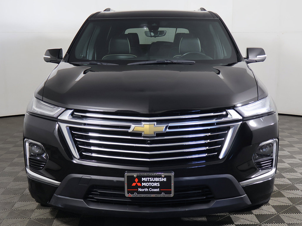 Used 2023 Chevrolet Traverse Premier AWD/4WD image 16