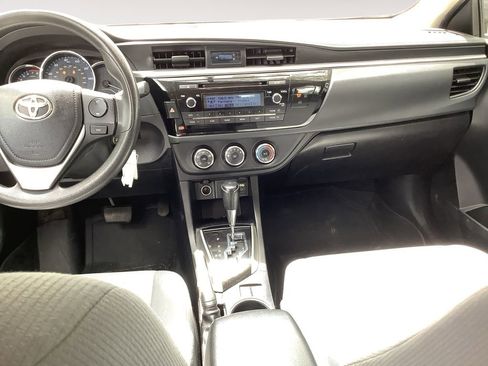 Used 2014 Toyota Corolla L FWD image 10