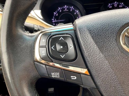 Used 2014 Toyota Avalon XLE Touring FWD image 24
