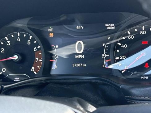 Used 2023 Jeep Compass Limited AWD/4WD image 17