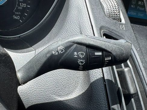 Used 2018 Ford Focus S FWD image 31