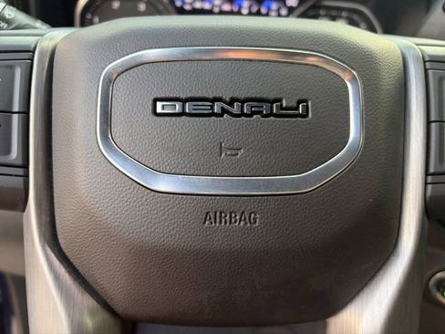 Certified 2023 GMC Sierra 2500 Denali w/ Denali Ultimate Package AWD/4WD image 9