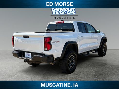 Used 2024 Chevrolet Colorado ZR2 w/ ZR2 Convenience Package III AWD/4WD image 5