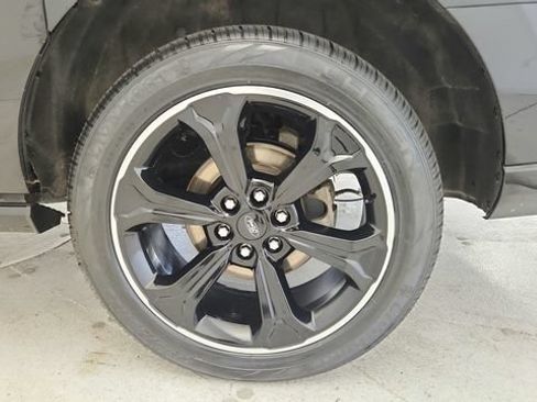 Certified 2024 Ford Expedition Max Limited AWD/4WD image 9