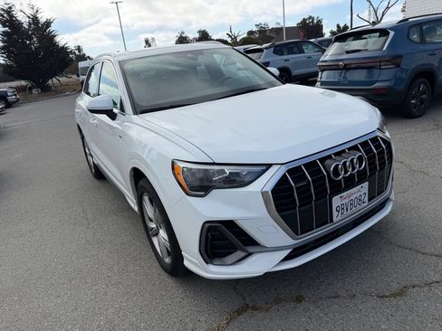 Used 2022 Audi Q3 2.0T Premium AWD/4WD image 6