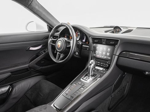 Used 2019 Porsche 911 GT3 RS RWD image 27