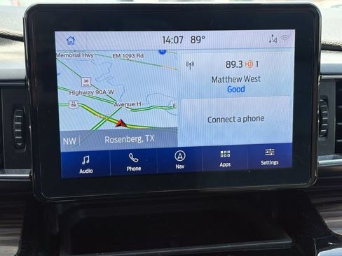 Used 2021 Ford Explorer Limited w/ Equipment Group 301A RWD image 25