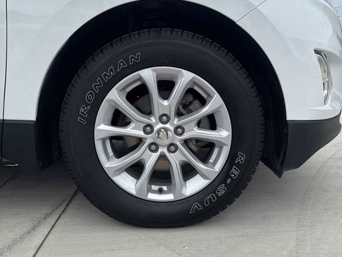 Used 2020 Chevrolet Equinox LS w/ LS Convenience Package FWD image 30