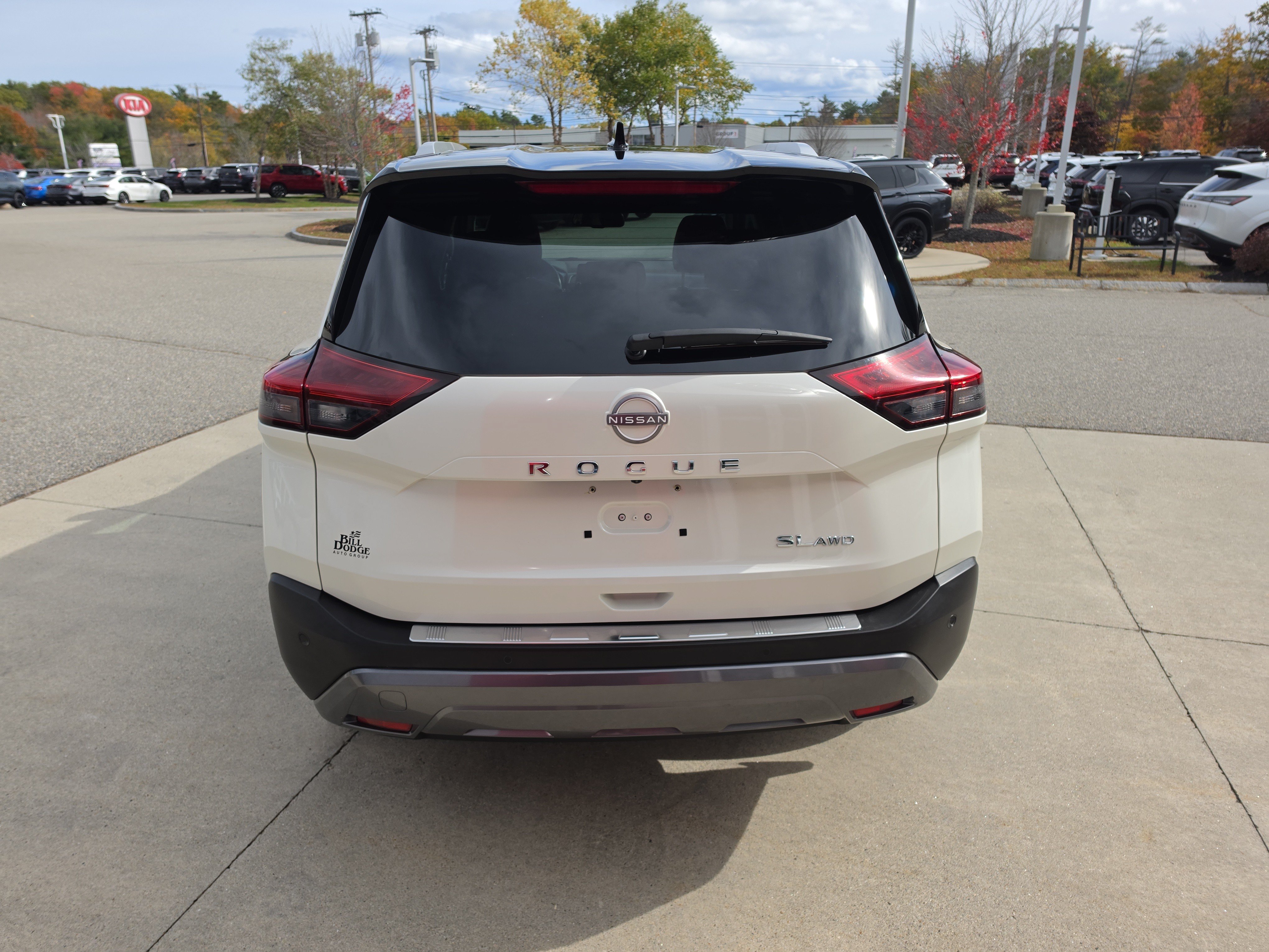Certified 2023 Nissan Rogue SL AWD/4WD image 6