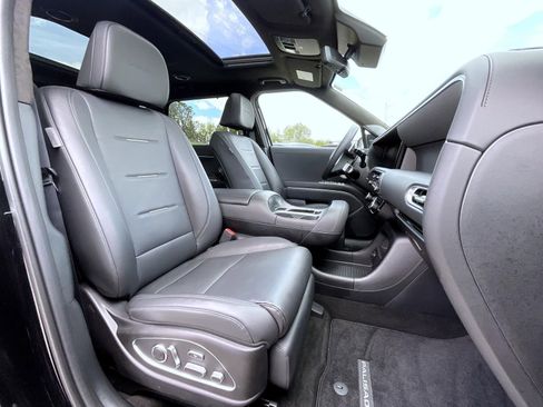 Certified 2026 Hyundai Palisade Calligraphy AWD/4WD image 22