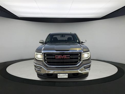 Used 2017 GMC Sierra 1500 SLE w/ SLE Value Package image 2