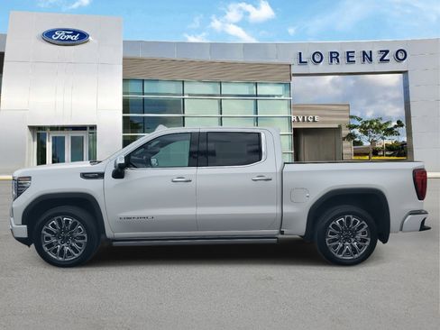 Used 2024 GMC Sierra 1500 Denali Ultimate image 8