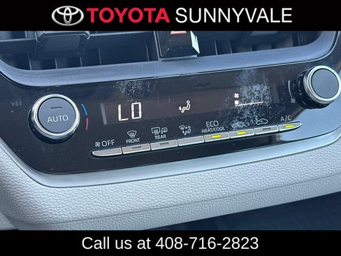Used 2023 Toyota Corolla LE w/ LE Convenience Package FWD image 23