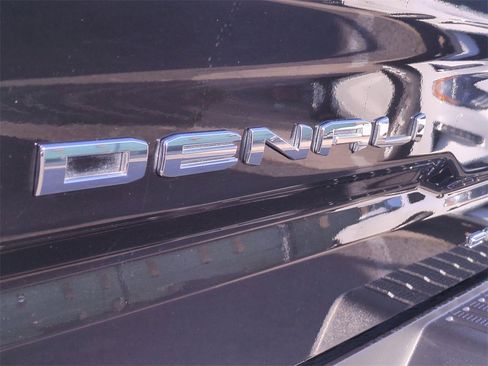 Certified 2022 GMC Sierra 1500 Denali image 33