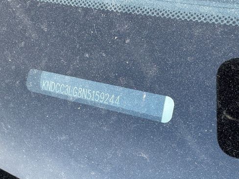 Certified 2022 Kia Niro EX image 9