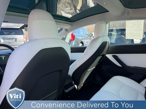 Used 2020 Tesla Model 3 Long Range image 21