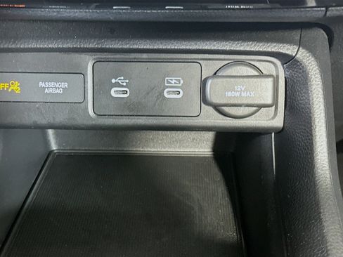 Used 2025 Honda Civic Sport image 26