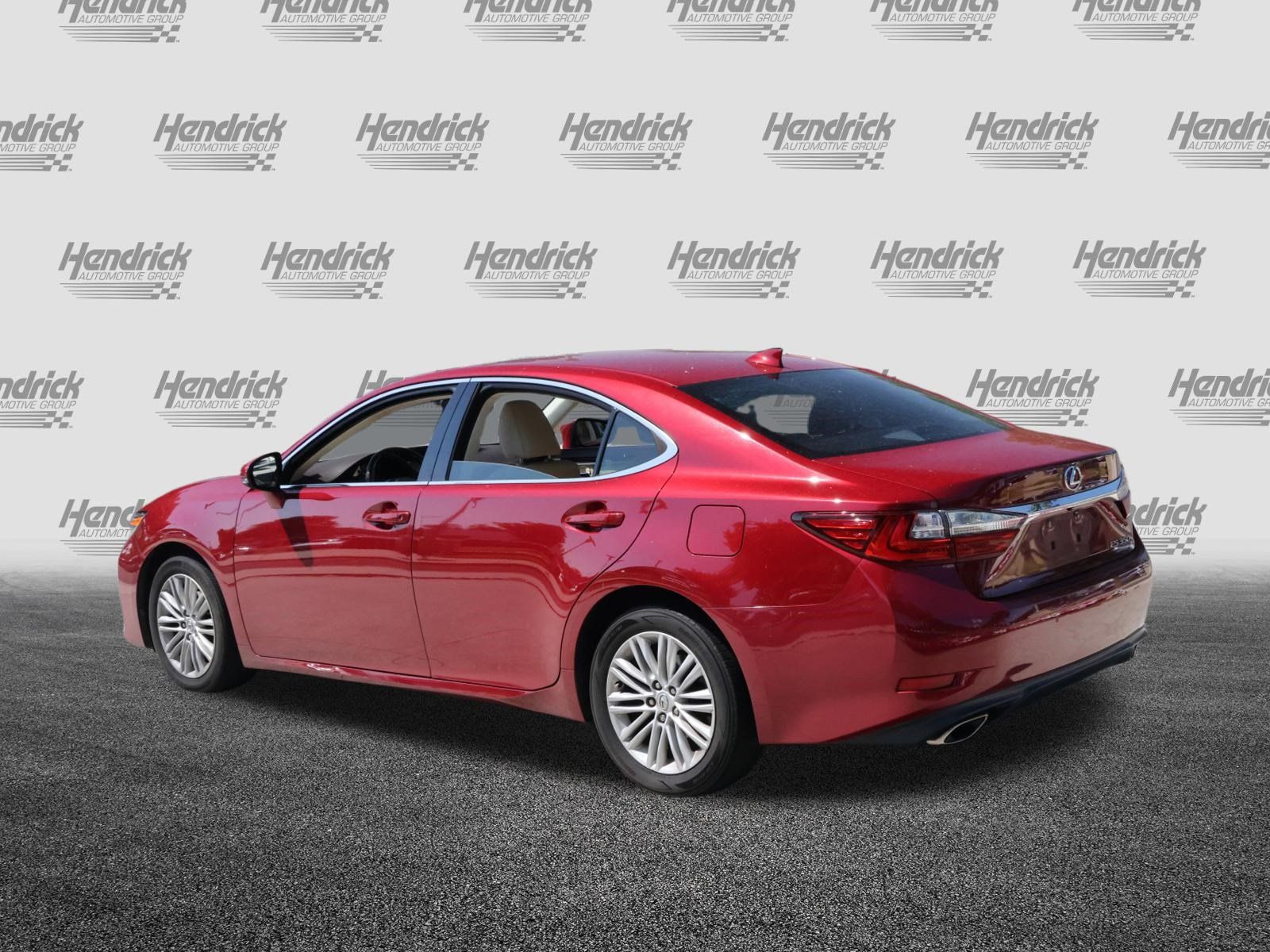 Used 2017 Lexus ES 350 w/ Premium Package FWD image 7