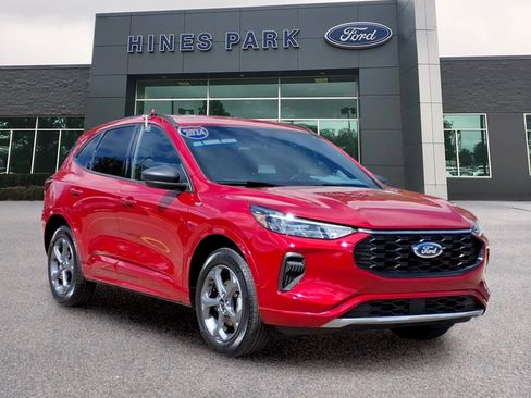 Certified 2024 Ford Escape ST-Line w/ Tech Pack #1 AWD/4WD image 1