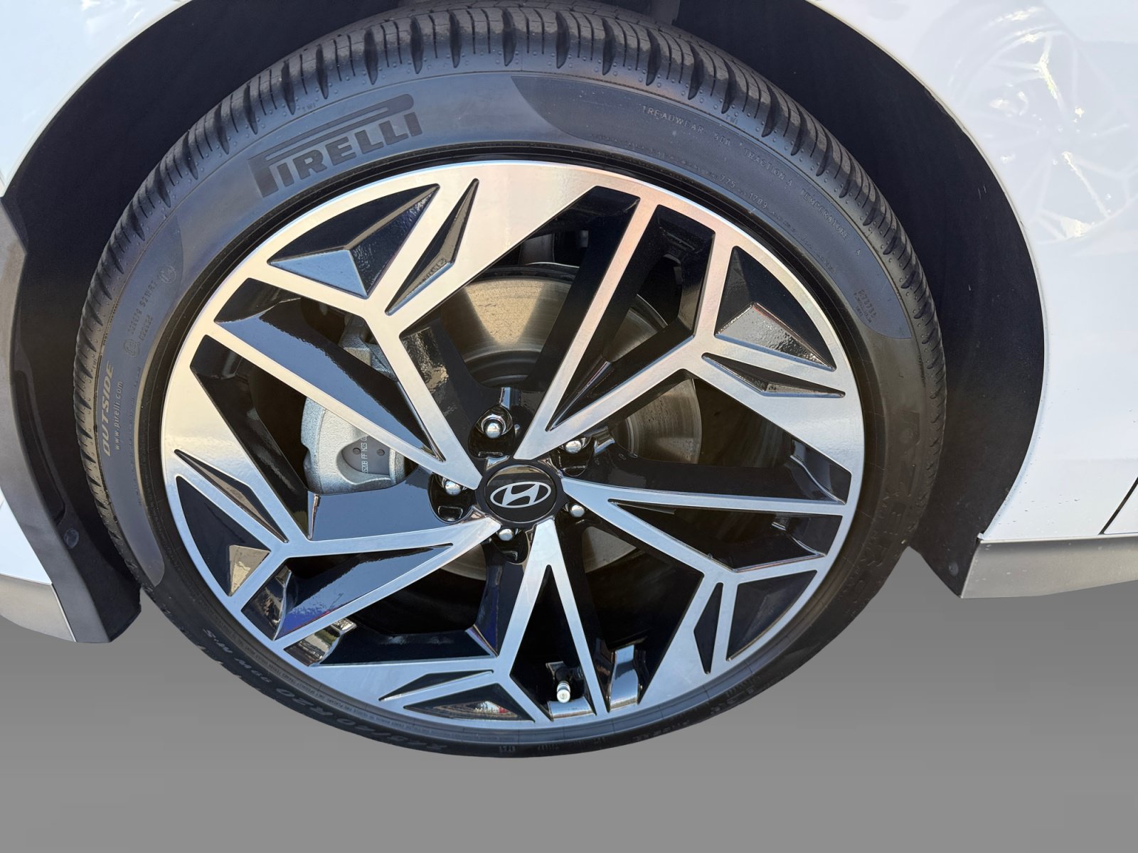 Certified 2023 Hyundai Ioniq 6 SEL RWD image 9
