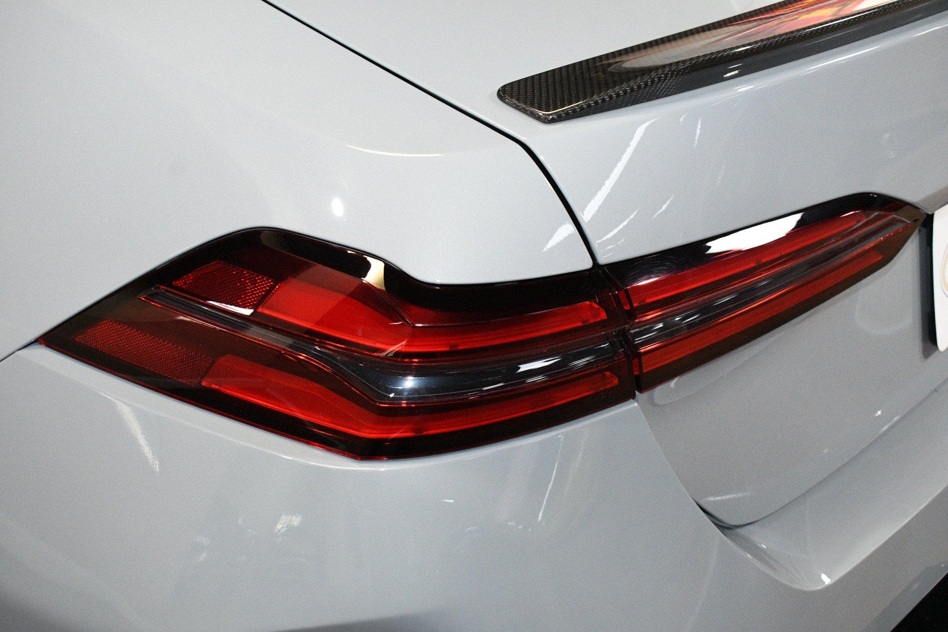 Used 2025 BMW M5 w/ Carbon Package AWD/4WD image 60