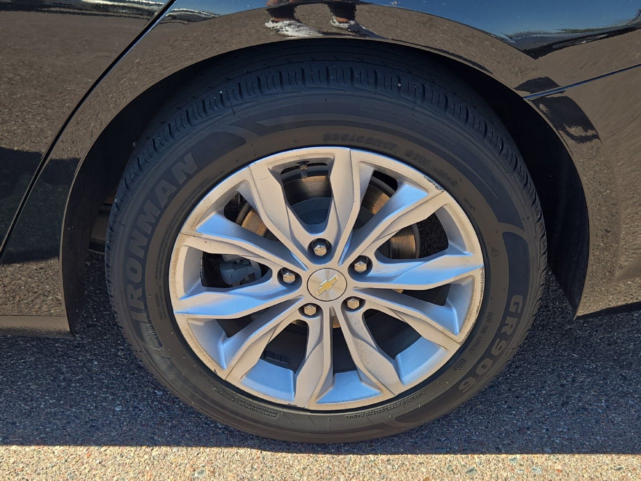 Used 2020 Chevrolet Malibu LT FWD image 23