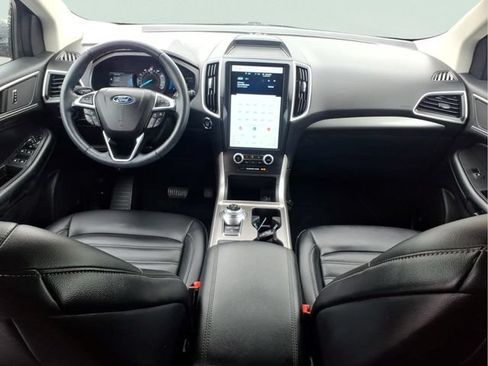 Certified 2023 Ford Edge SEL w/ Convenience Package AWD/4WD image 10