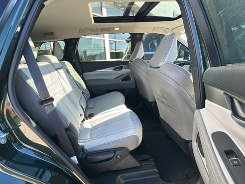 New 2026 INFINITI QX60 Luxe w/ Cargo Package image 12