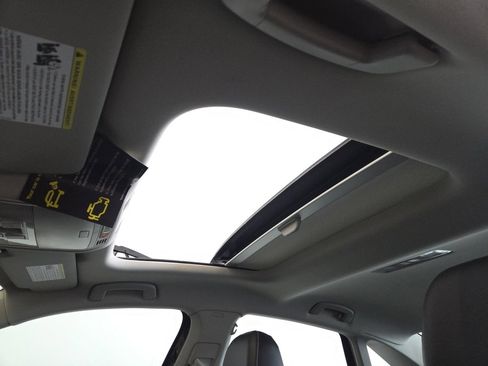 New 2026 Volkswagen Jetta SE image 10