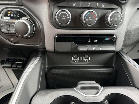 Used 2024 RAM 1500 Big Horn image 22