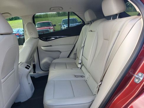 Used 2023 Buick Envision Essence w/ Technology Package I AWD/4WD image 17