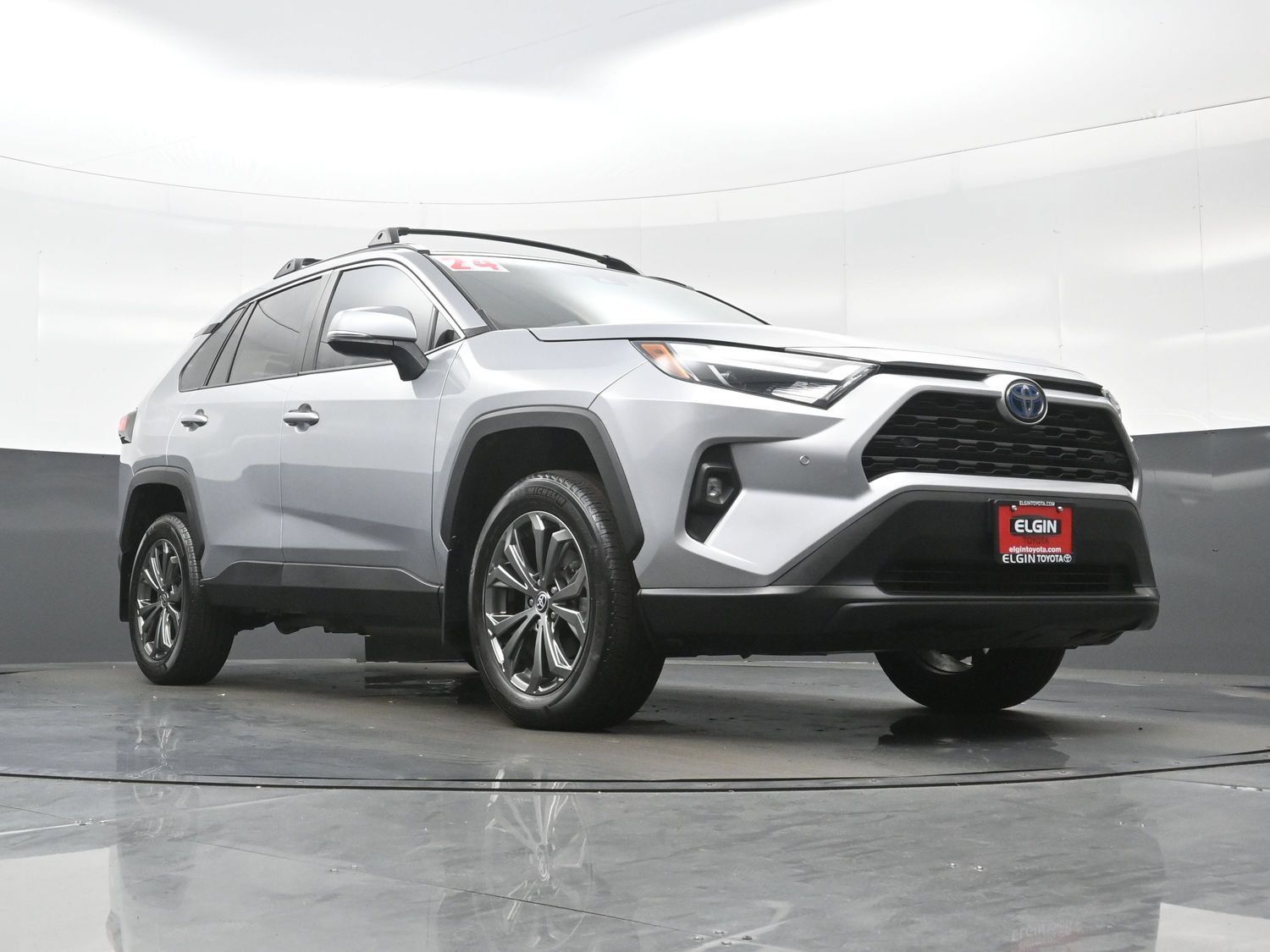Used 2024 Toyota RAV4 XLE Premium w/ Weather Package AWD/4WD image 28