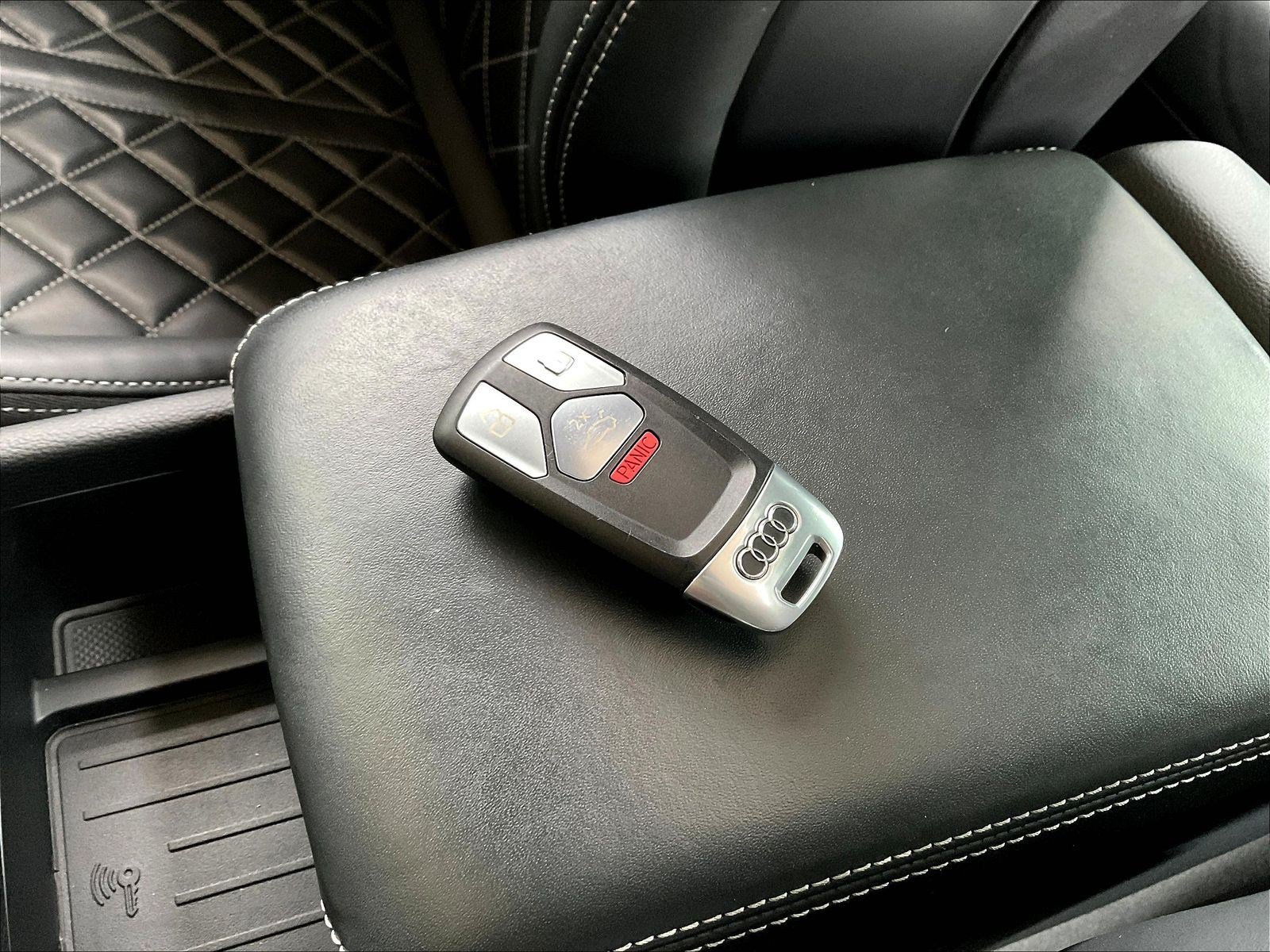 Used 2019 Audi S4 Premium Plus w/ Premium Plus Package AWD/4WD image 33