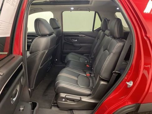 Used 2024 Honda Pilot Touring image 23