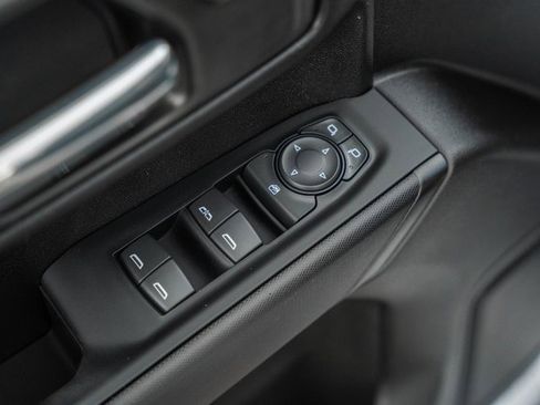 Used 2022 Chevrolet Silverado 1500 Custom image 34